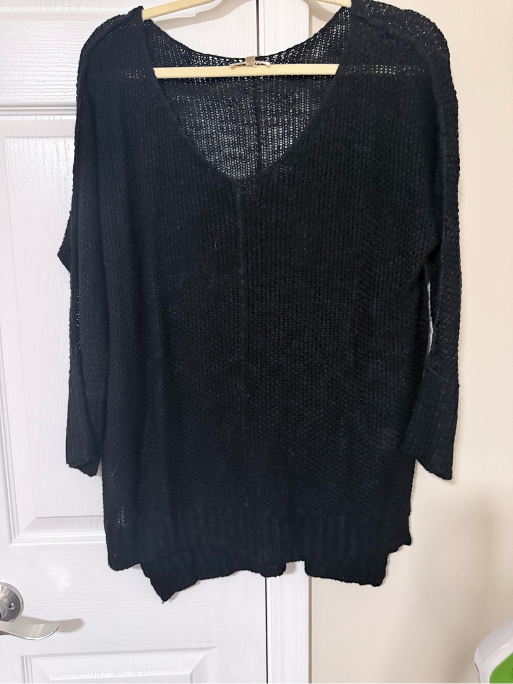 Relaxed V-Neck Lightweight Knit Sweater in Black